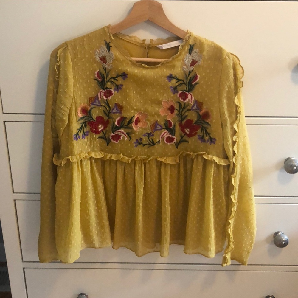 Zara marigold embroidered blouse size M